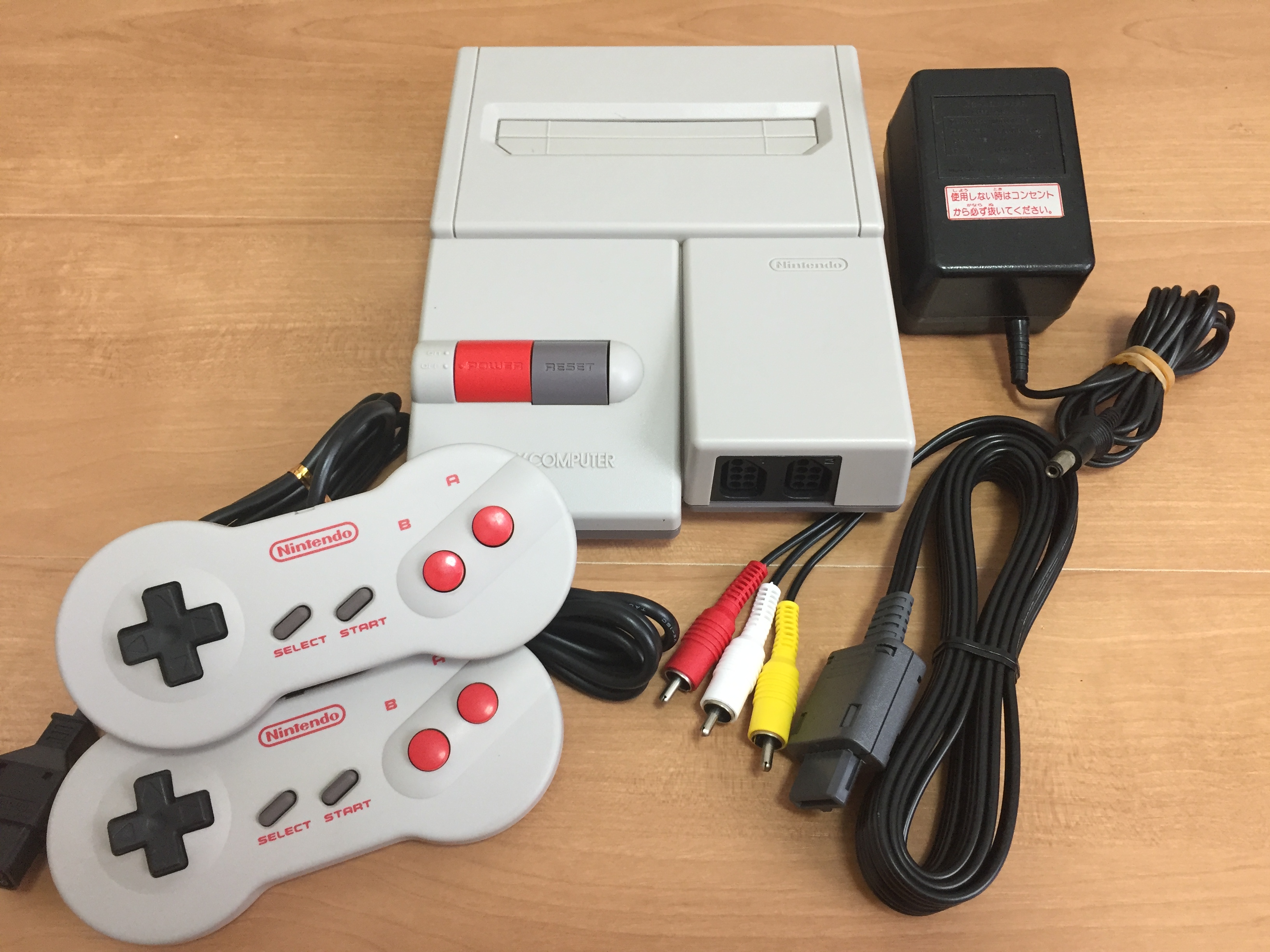 お買得！】 ニンテンドー ニューファミコン コントローラ ３個 fawe.org