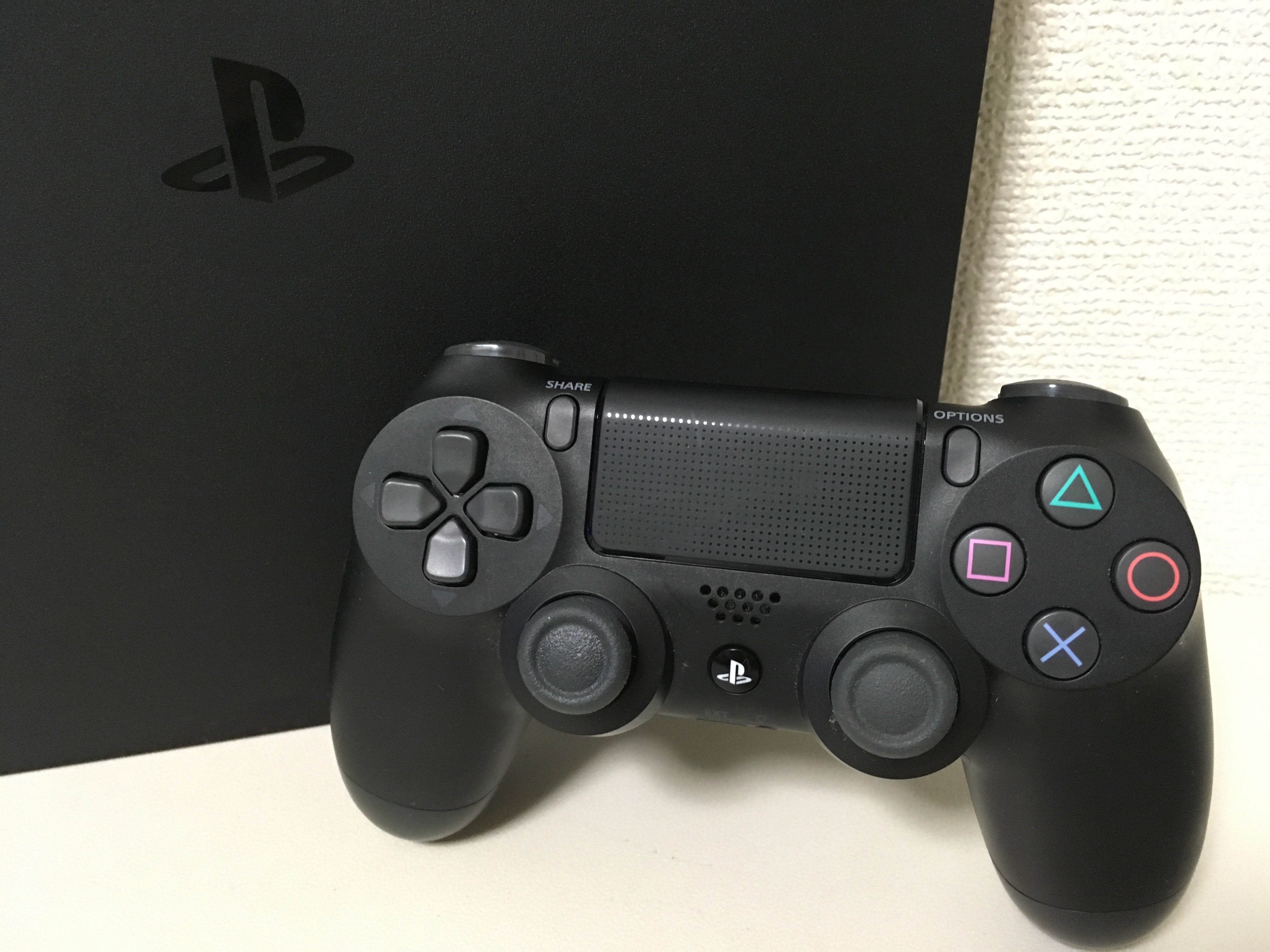 PS4本体・コントローラー