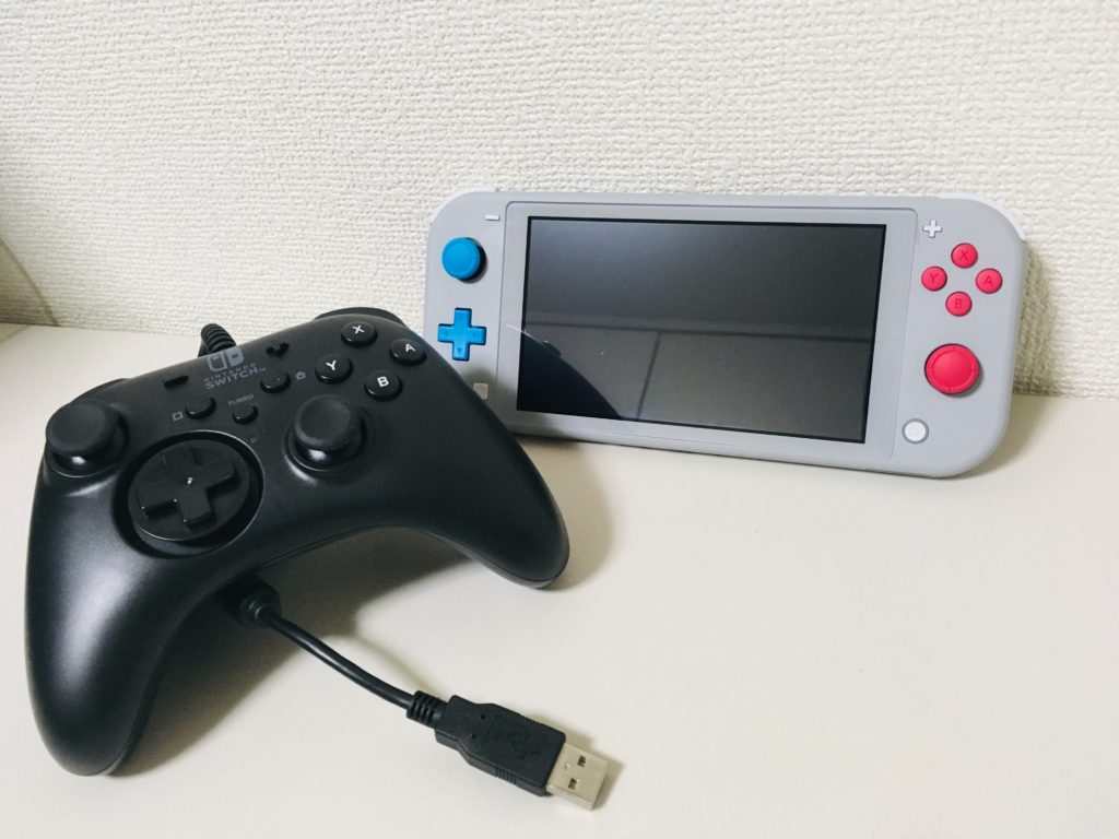 Switch Lite（スイッチライト）で有線コントローラーを接続する方法 | れとろとろ ゲームブログ